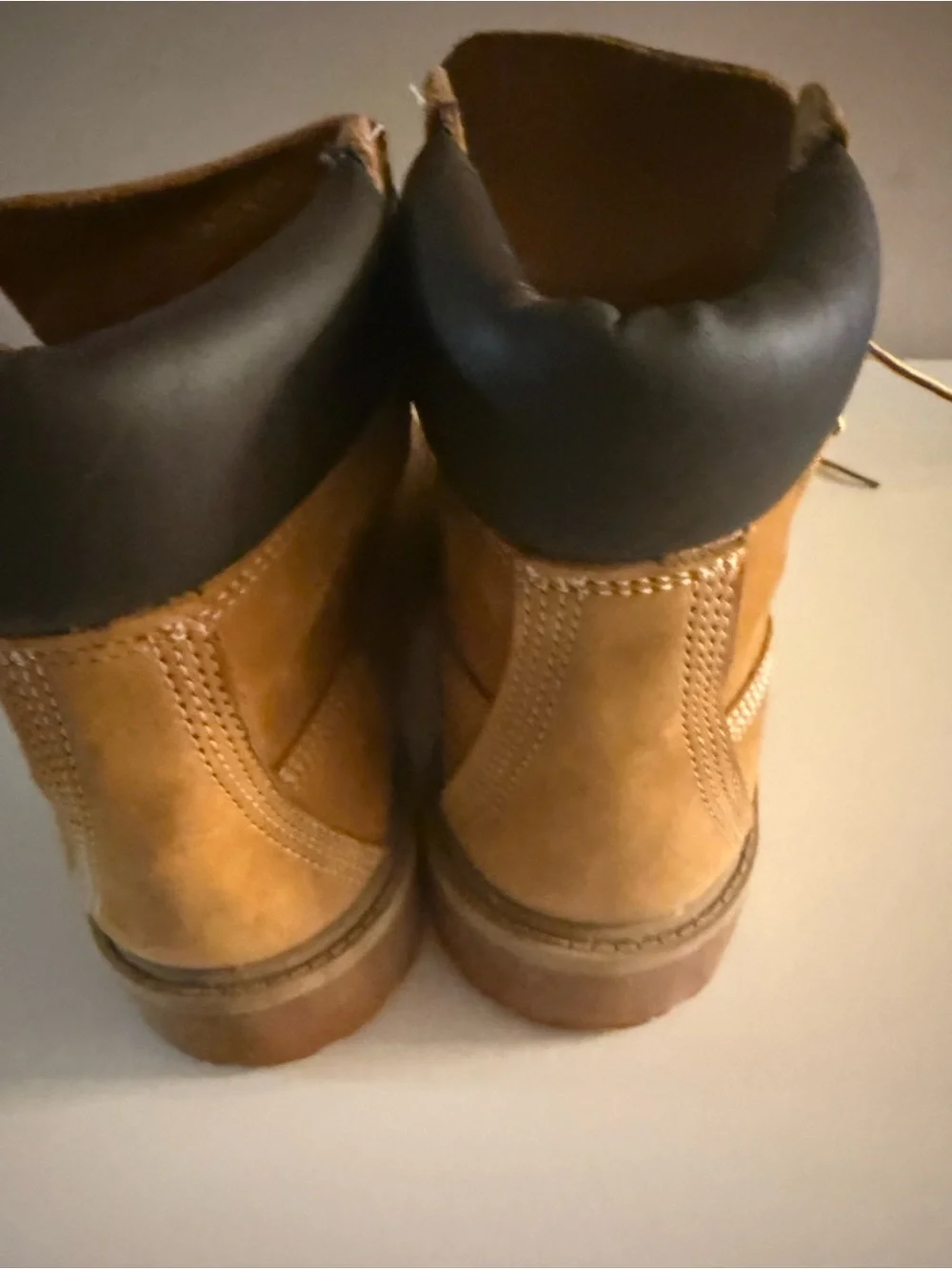 N/A tim boots